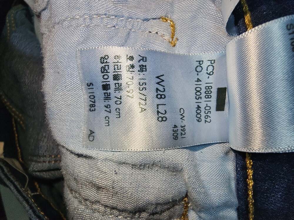 Levi's 711 Skinny Jeans Women's 28x28 - Picture 4 of 6